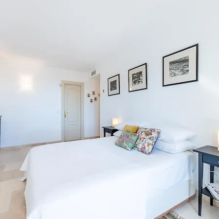 Villa Stunning With Panoramic Views Of The Med *