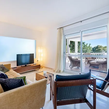 Stunning With Panoramic Views Of The Med *